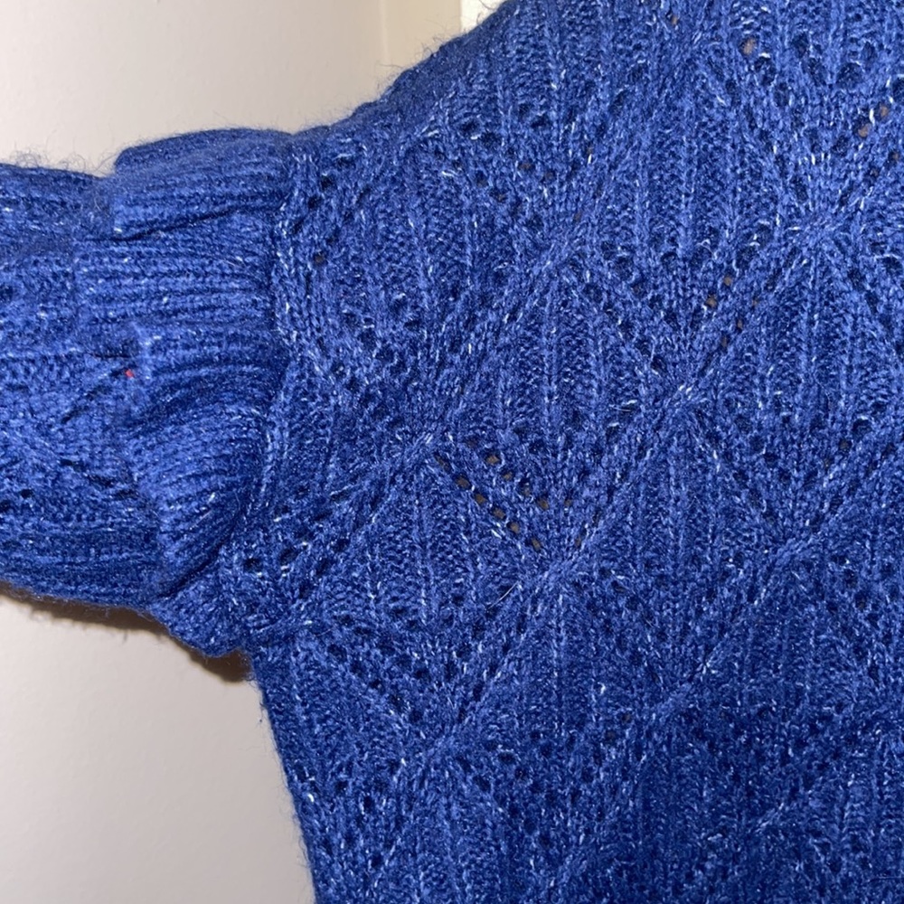 Old Navy oversized cropped sweater - size XL - Picture 6 of 8